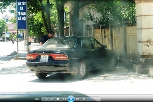 Hà Tĩnh: CT UBND thị trấn Tây Sơn sử dụng ô tô BKS giả