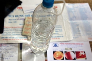 Hà Tĩnh: Phòng khám tư nhân ngang nhiên bán và pha chế thuốc