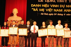 Hà Tĩnh: Tặng, truy tặng danh hiệu “Bà mẹ Việt Nam anh hùng”