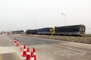 Hà Tĩnh: Phạt 9 xe tải vượt nhiều trạm cân hơn 300 triệu đồng