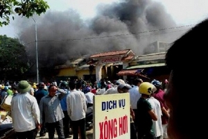 Quảng Bình: Cháy chợ Đồng Lê, trăm người 'hú vía'