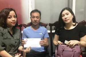 Nhóm Thiện Từ Tâm trao 30 triệu cho cháu bé 18 tháng tuổi bỏng nặng