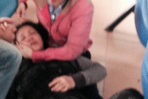 TPHCM: Công nhân tử vòng vì bị khối sắt đè