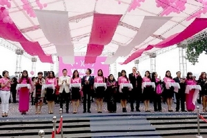 Phát động chiến dịch phòng chống bệnh ung thư vú