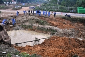 Hà Nội: Vỡ đường ống dẫn nước từ sông Đà về Hà Nội