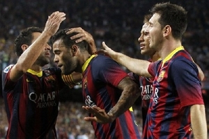 Champions League: Real Madrid gặp may, Barca đen đủi