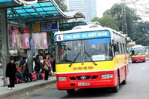 Hà Nội: Khai thác thêm làn đường riêng cho xe buýt