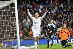 Ronaldo dự lễ trao Quả bóng Vàng vì biết mình chiến thắng?