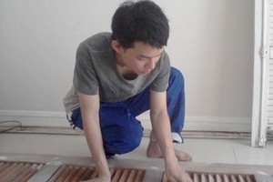 Sinh viên không có tiền về quê, ngậm ngùi ăn Tết xa nhà