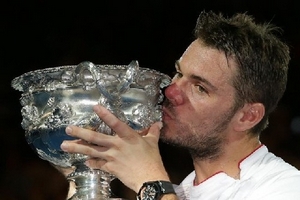 Wawrinka làm được điều mà 21 năm chưa ai làm được