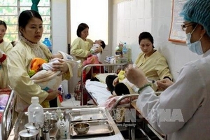 Phó Thủ tướng: "Không quá hoang mang về dịch cúm và sởi"