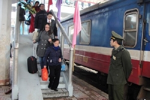 Ngành đường sắt tăng cường chống buôn lậu trên tàu
