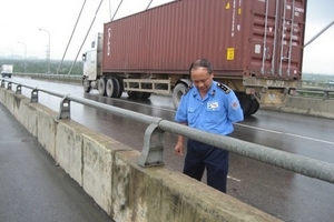 Đình chỉ hơn 200 lái xe nghiện ma túy