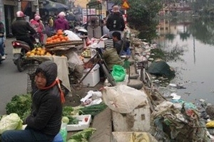 Phường Đại Kim (Hà Nội): Biến lòng đường thành nơi kinh doanh