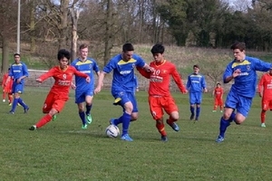 Tuyển U19 Việt Nam hòa đáng tiếc trước U19 Wimbledon