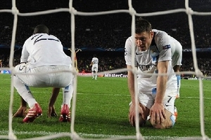 Kết quả Champions League: Barcelona và PSG vào tứ kết