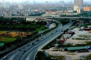 Hà Nội đề xuất 15 giải pháp về giao thông đô thị