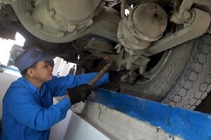 "Sờ gáy" các trạm cân, trung tâm đăng kiểm trên cả nước