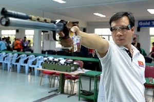 Xạ thủ Hoàng Xuân Vinh lần đầu tiên lên ngôi số 1 thế giới