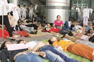Vụ hơn 700 công nhân bị ngộ độc tại Thanh Hóa: Quên ăn, cấp cứu bệnh nhân