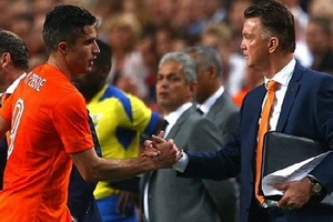 Van Gaal nói gì sau khi cập bến M.U, nhận Giggs làm trợ lý?