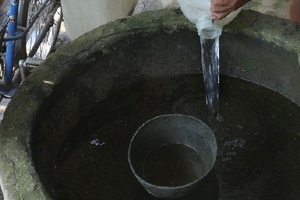 Nắng hạn kéo dài, người dân Quảng Trị thiếu nước sinh hoạt