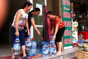 Hà Nội: Cư dân KĐT Xa la Lo lắng về chất lượng nước sạch