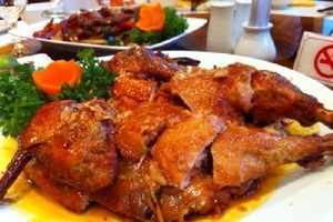 Thực phẩm không an toàn gây ra hơn 200 loại bệnh