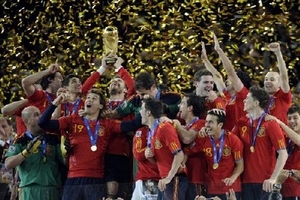 Tây Ban Nha khó bảo vệ ngôi vương tại World Cup Brazil