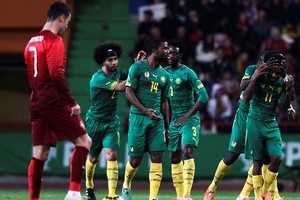 Các cầu thủ Cameroon từ chối tới Brazil vì tiền thưởng quá ít