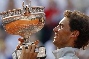 Hạ Djokovic, Nadal lập hàng loạt kỷ lục "vô tiền khoáng hậu"