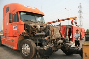 Hải Phòng: Tai nạn kinh hoàng, hơn 40 khách du lịch bị thương