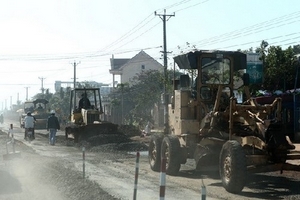 Khẩn trương giải phóng mặt bằng Quốc lộ 1, đường Hồ Chí Minh