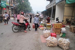 Đường phố hay… nơi họp chợ ?!