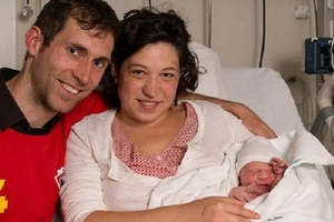 Đặt tên con để ghi dấu chiến thắng của "Quỷ đỏ"