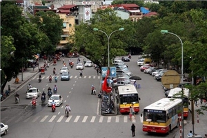 Bắc bộ duy trì dịu mát, Nam bộ mưa dông cả ngày