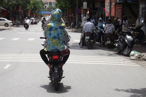 Hà Nam: Không đăng ký... xe máy điện vẫn lưu thông