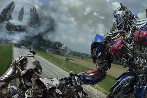 Transformers 4 “hủy diệt” mọi phòng vé khi thu 400 triệu USD