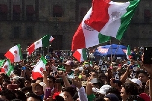 Tổng thống Mexico khen ngợi đội nhà sau thất bại đau đớn