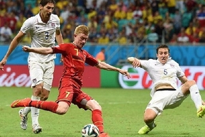 Tuyển Bỉ chuẩn bị sẵn máy bay về nước trước trận đấu với Mỹ