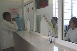 Việt Nam đã kiềm chế tỷ lệ nhiễm HIV trong cộng đồng dưới 0,3%