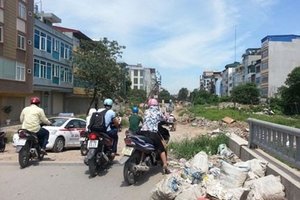 Dân khổ vì dự án thi công chậm hơn...rùa