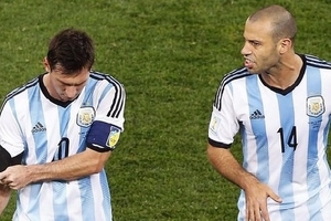 Mascherano: Thật bất công khi trút chỉ trích vào Leo Messi
