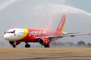 Nhiều chuyến bay VietJet Air bị ảnh hưởng bởi bão Rammasun