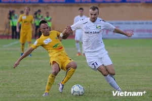 Hy vọng tranh ngôi vô địch tan biến với đội bóng xứ Thanh