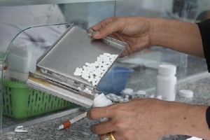 Cần ghép chương trình phòng, chống HIV vào hệ thống y tế