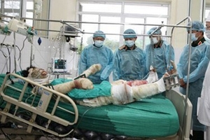 Vụ máy bay rơi ở Hòa Lạc: Thêm một chiến sĩ vừa hy sinh