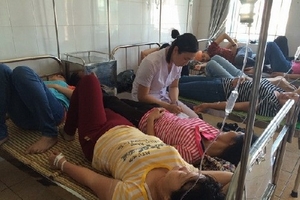 Hơn 100 người Gia Lai ngộ độc thực phẩm sau khi dự đám tang