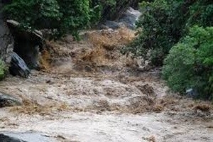Thêm hai bố con thiệt mạng vì lũ cuốn