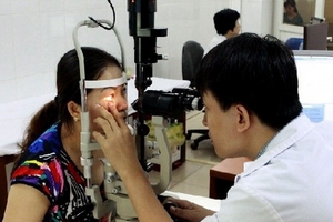 Gần 6.000 trường hợp mắc bệnh đau mắt đỏ tại Hà Nội